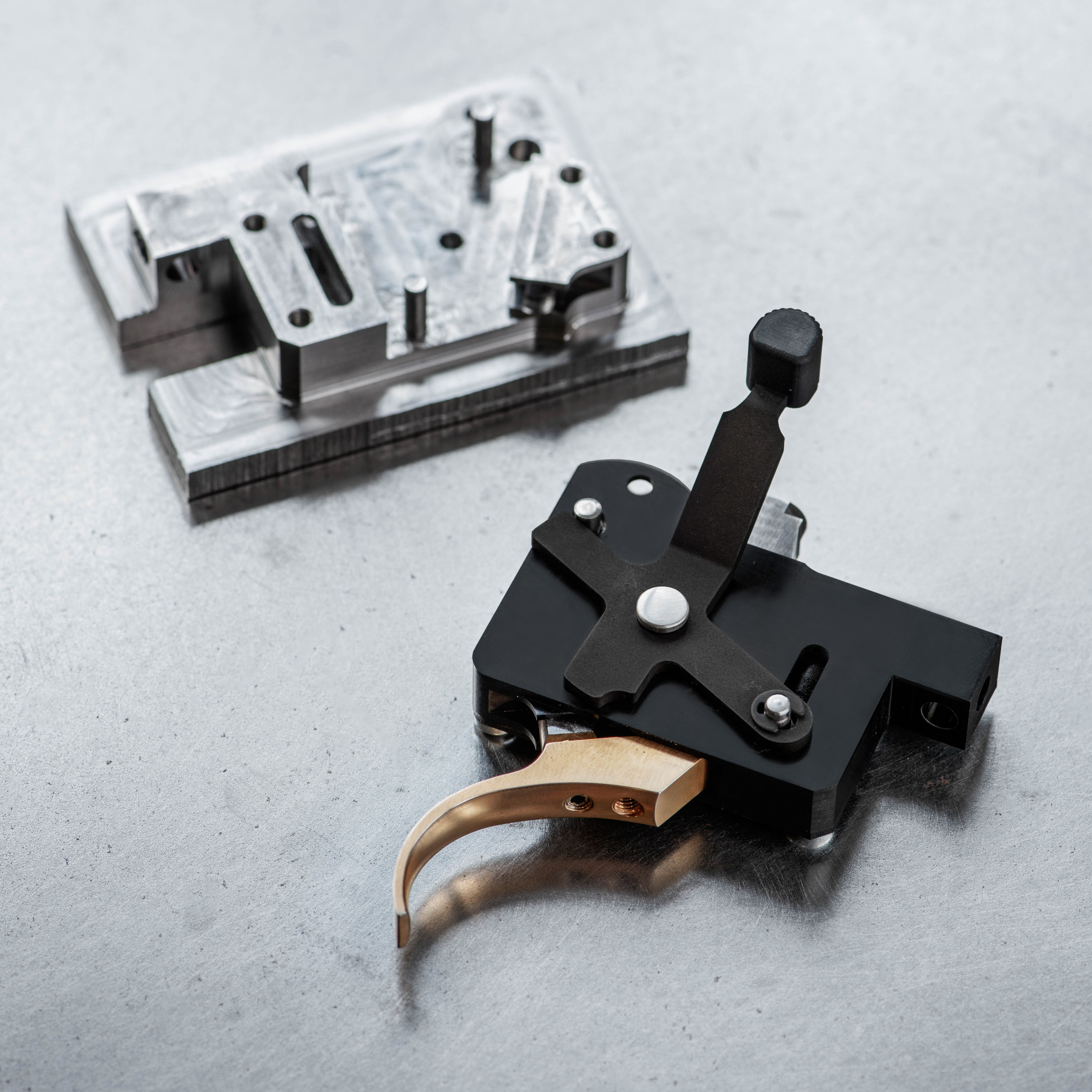 VO trigger and safety group